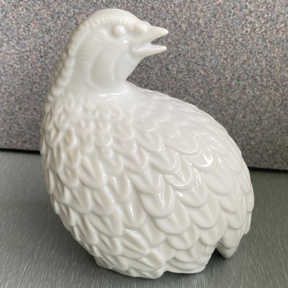 Vintage White Porcelain Quail Pair, Mother & Baby - Picture 8 of 13